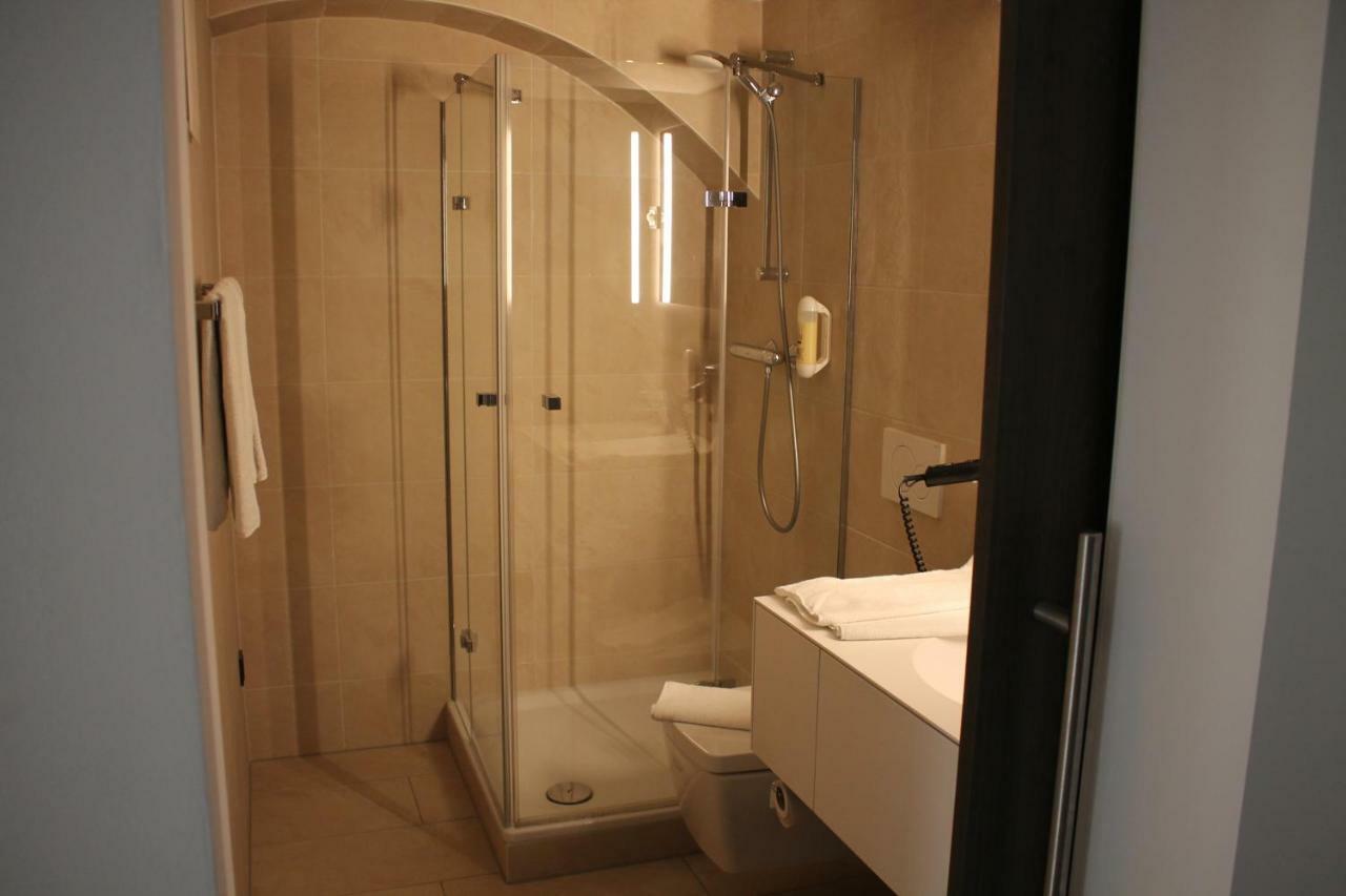 Mo By Wmm Hotel 2*